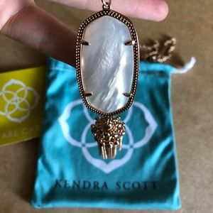 Kendra Scott Rayne rose gold necklace